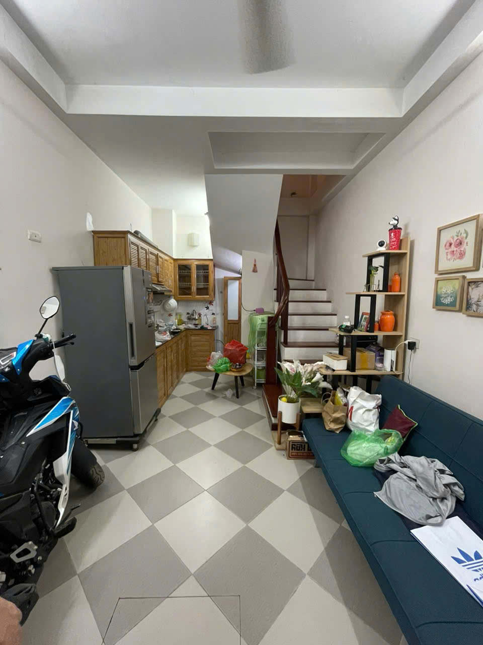 Cho thuê nhà Trương Chinh, 4.5 tầng x 30m2, 3 ngủ khép kín, 7m ra ô tô, 11 Triệu/th - Ảnh chính